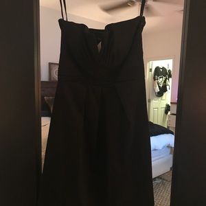 Cute black sz 2 cocktail dress. Great condition!